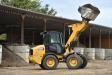 New for this class size, an optional Cat 908 high-lift configuration is available, perfect for customers operating in agricultural and industrial and waste markets. 