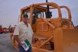 Texan Robert Cavness of C&W Excavating showed a lot of interest in this Cat D6D.
