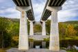 When the Vermont Agency of Transportation (VTrans) replaced two aging bridges on I-91 in the town of Rockingham, spanning Green Mountain Railroad track and the Williams River, it did so with precast spliced girder bridges. 