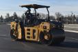 Ideal compaction rates are being achieved with the Caterpillar CB 10 double drum 67-in. 10-ton asphalt roller.
(CEG photo)