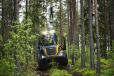 The Ponsse Mammoth can be equipped with Ponsse Active Cabin, which helps forest machine operators keep going, even during longer shifts, by suspending any stress on the cabin.  