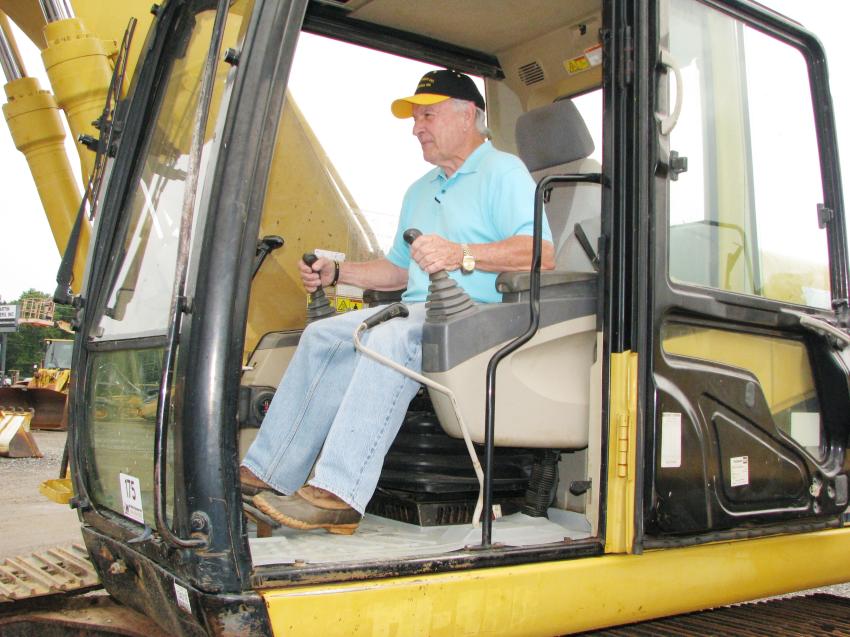 Test operating a Cat 320CL excavator is local equipment dealer Jerry Cole of C & C Equipment, Inc., Hattiesburg, Miss.
