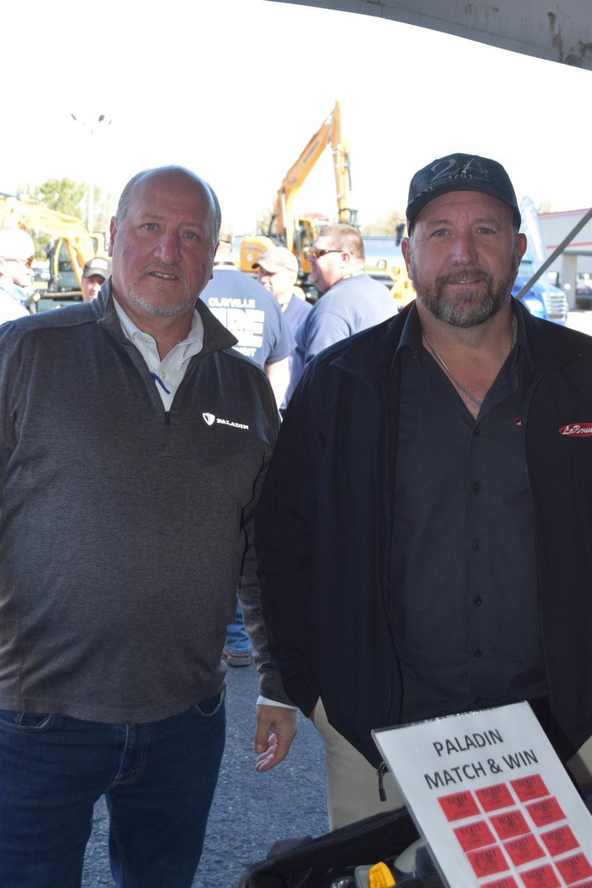 If you’re going to sell every piece of heavy equipment for every imaginable application, then representing some of the world’s leading attachments manufacturers is a must. Jeffrey Weston (L) of Stanley Infrastructure and Larry Giberson of Giberson Enterprises.