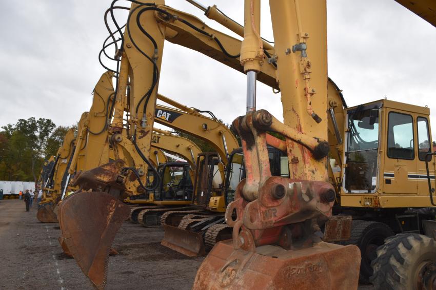 Sales Auction Company’s 2019 autumn auction had a very nice lineup of excavators offered.