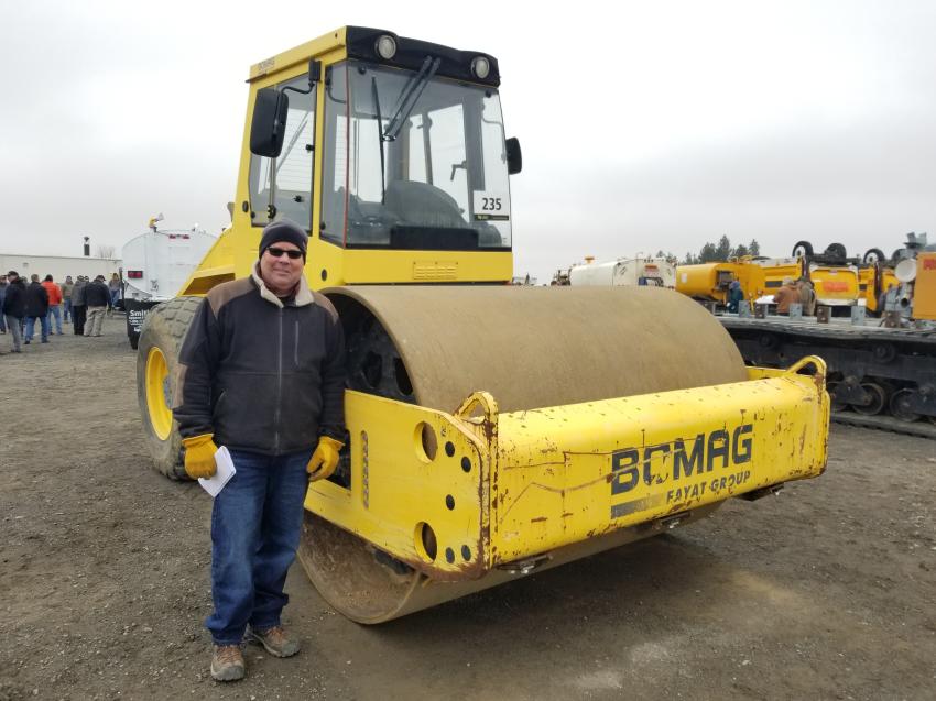 A 2011 Bomag BW213DH-40 vibratory roller will now be working around the Spokane area on new construction projects for Mike Evenoff at MJM Grand. 
