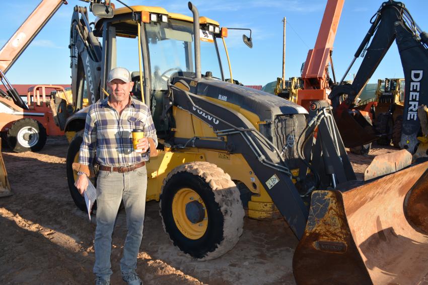 Steve Perryman, a retired contractor from Ruidoso, N.M., plans to begin buying and selling equipment and was interested in a variety of the offerings in El Paso.
