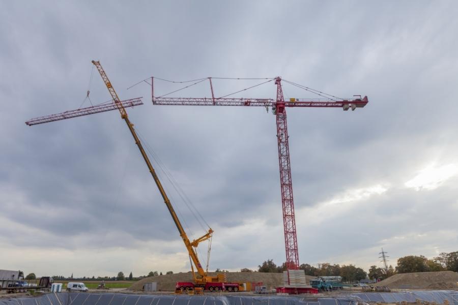 The decision to use the latest acquisition in Wiesbauer’s fleet for the project was not only based on the AC 700 crane’s technical characteristics, but also on logistical considerations.