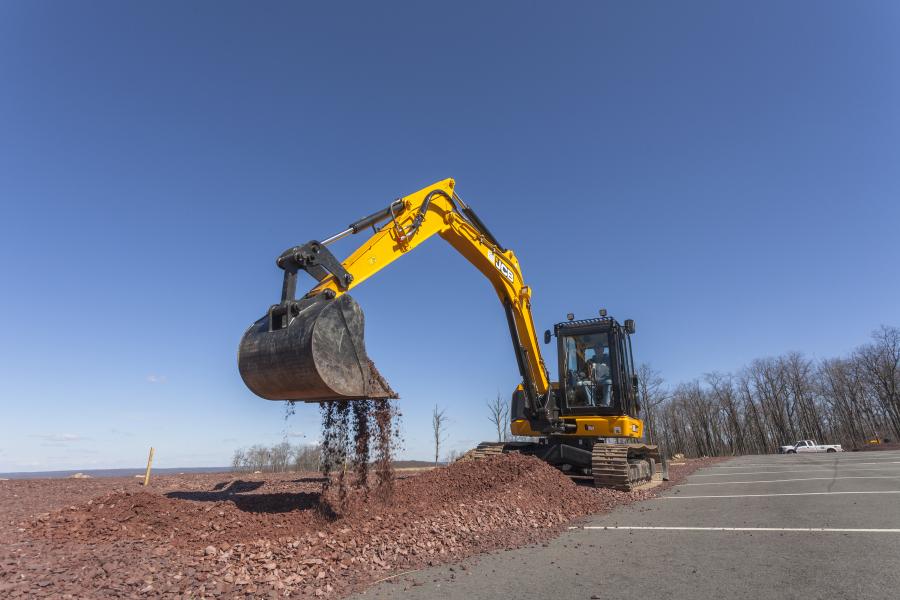 Larry Kresge Excavating and Trucking uses its new JCB 86C.