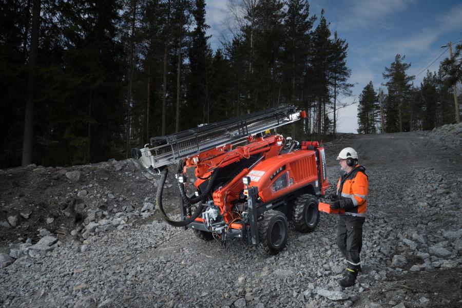 The Commando DC130Ri — a rubber tired compact size top hammer drill rig — is the latest addition to Sandvik Construction’s surface drilling product offering.