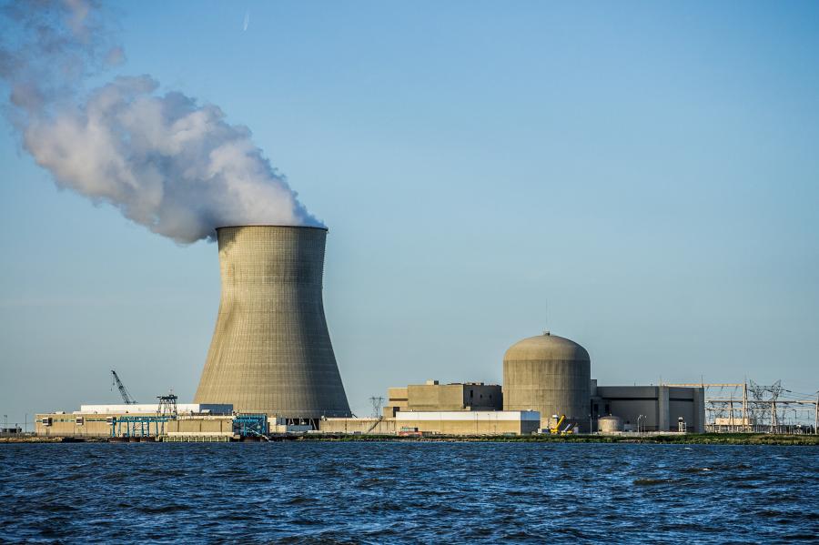 Image courtesy of Wikipedia.   Federal regulators have approved a permit that would allow possible construction of a new reactor near New Jersey’s Salem and Hope Creek nuclear power plants.