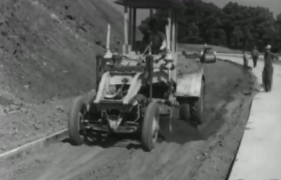 This rare footage of Pennsylvania from the 1940s takes us on a journey of the construction of the Pennsylvania Turnpike.