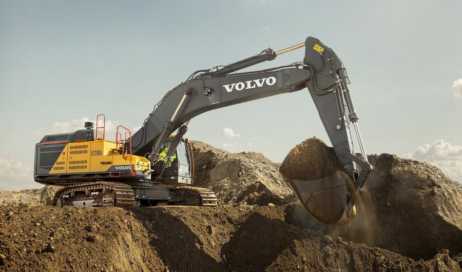 The EC750E was designed to deliver heavy lifting power and high productivity without sacrificing the benefits for which Volvo is known.