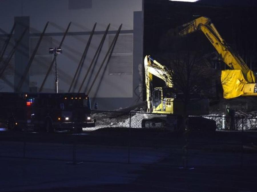 Heavy equipment is seen outside of the Gap Inc. distribution center in Fishkill on Saturday, Dec. 10, 2016. (Poughkeepsie Journal photo)