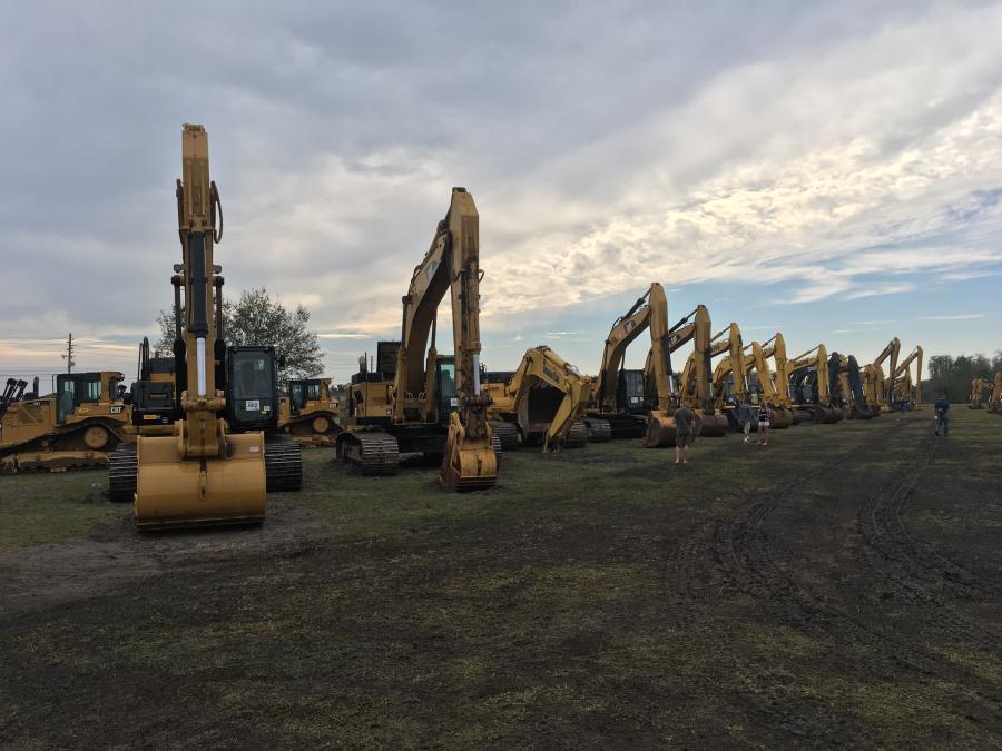 The auction featured a great lineup of Caterpillar excavators.