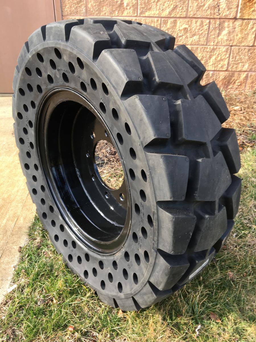 The Contender is available in both 30x10-16 and 33x12-20; these sizes replace 10x16.5 and 12x16.5 size tires.