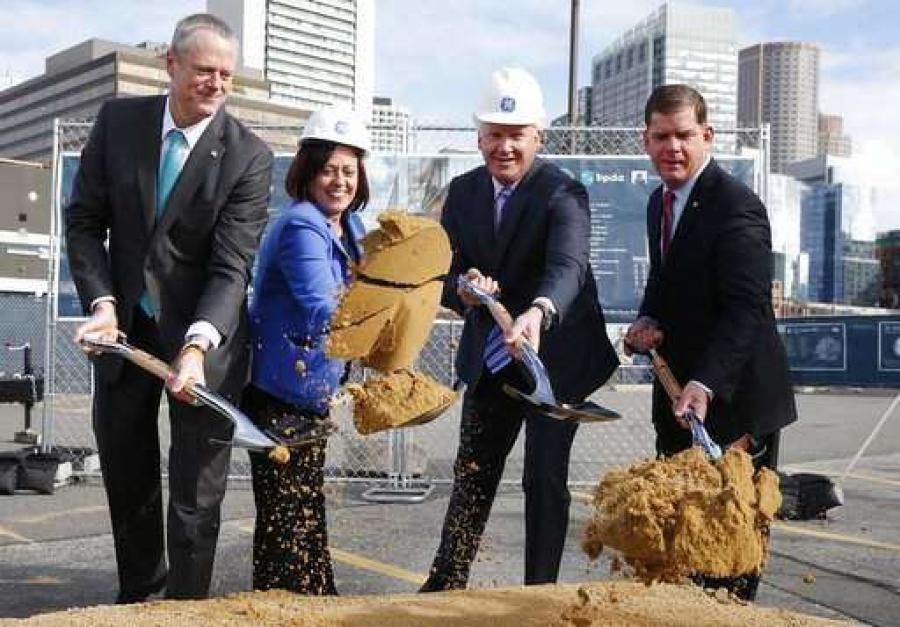 (L-R) Massachussets Governor Charlie Baker; GE VP of Boston Development and Operations, Ann Klee; GE  CEO Jeff Imlet; and Boston Mayor, Marty Watson at the groundbreaking ceremony of the new GE headquarters in Boston.