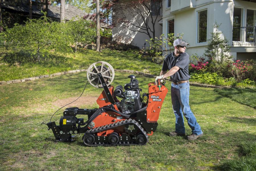 The VP30 has a maximum 12-in. (30.5 cm) plow depth and a 4.1-psi (0.28-bar) ground pressure for minimal lawn disruptions and reduced restoration work.