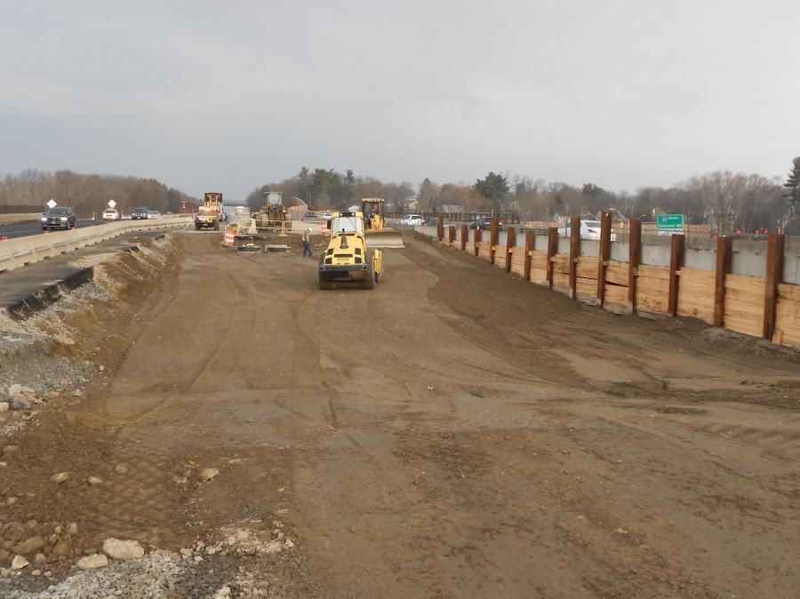 E.T. & L. Corp., based in Stowe, Mass., was awarded the $66.4-million dollar Methuen Reconstruction Project, and they have experience working on rotaries for MassDOT.
(MassDOT photo)
