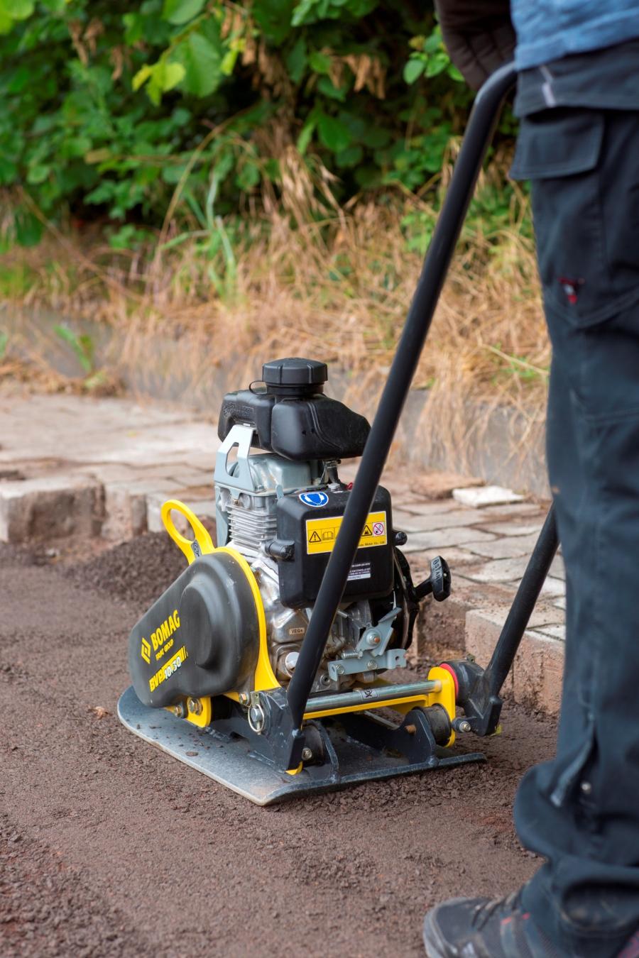 Bomag reports that their single direction vibratory plate compactors are great tools for contractors' day-to-day use in soil and asphalt repair and maintenance compaction applications.