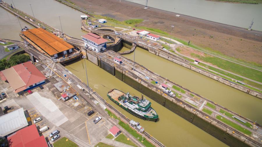 In dramatic fashion, an orthotropic deck shipped from Washington State via the Panama Canal has reached its final destination in New Jersey.