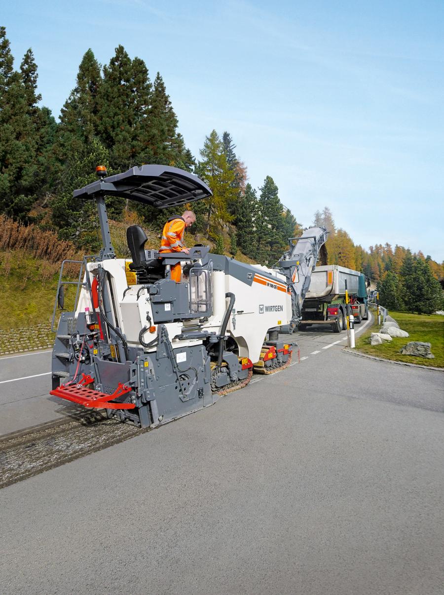The Wirtgen W 100 CFi in the compact class, with its 3 ft. 3 in. (1 m) working width and 0 to 13-in. (0 to 33 cm) working depth, masters every application, such as milling off pavement layers or milling tie-ins on road rehabilitation projects. With its modified machine weight and compact dimensions, it can be easily transported without a special permit.