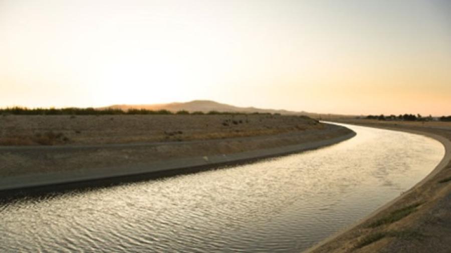 The Department of Water Resources gave its approval  on Gov. Jerry Brown's $16 billion water tunnels project.
(CBS Sacramento photo)