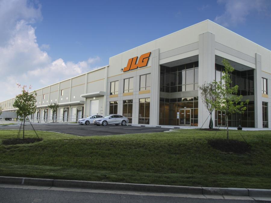 JLG Industries Inc., an Oshkosh Corporation company and a global manufacturer of aerial work platforms and telehandlers, opened its new east coast parts distribution center in Atlanta.