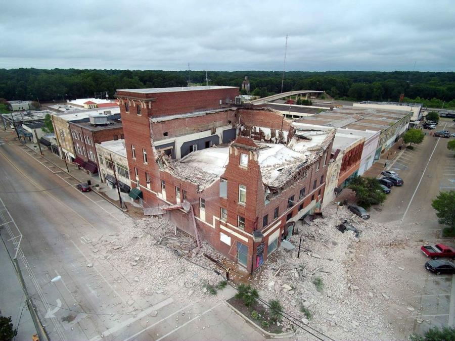 A Mississippi judge is demanding that the owner of a partially collapsed building take action to renovate or demolish it.
(Glenn Sanders, Aerial Imaging Services photo)