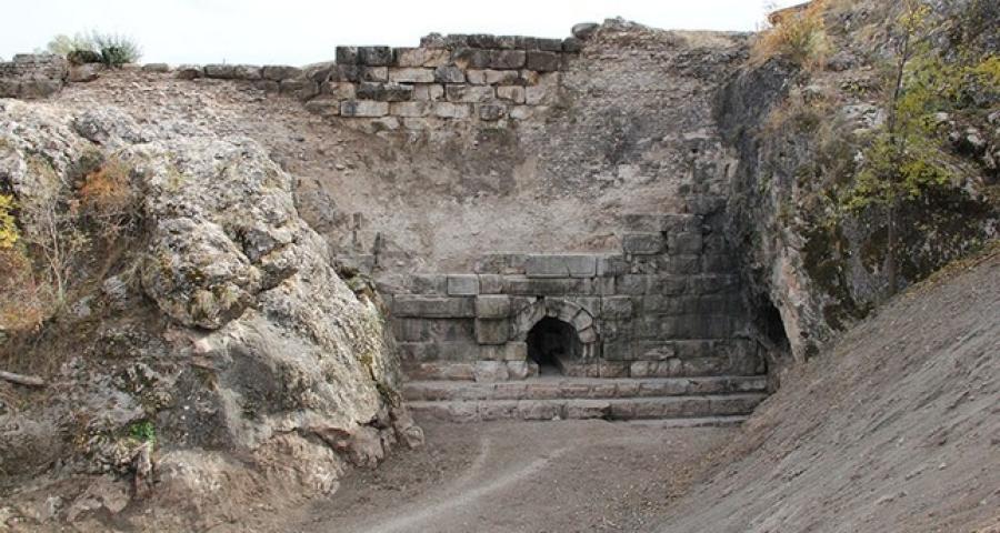 >TheOrükaya Dam, located in Turkey, was likely built under Roman rule around 65 B.C., after the fall of the Persian Mithridatic dynasty's Pontiac Empire, the Daily Sabah reported.  (Photo Credit: The Daily Sabah)