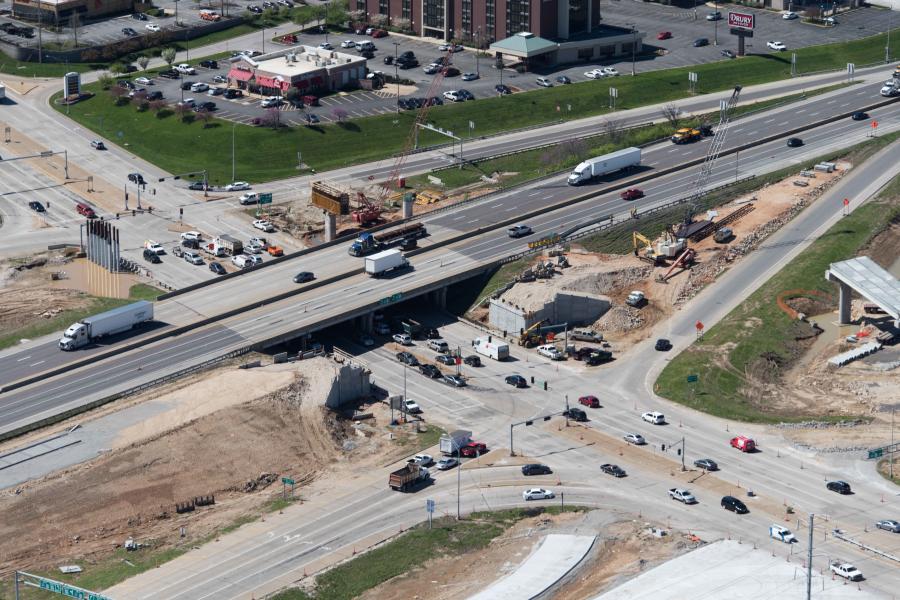 Pace Construction Company LLC and its partners are making good on the July 15, 2018 delivery date for the Missouri Department of Transportation’s (MODOT) $25 million Route 141 at I-44 Improvement Design-Build Project in St. Louis.