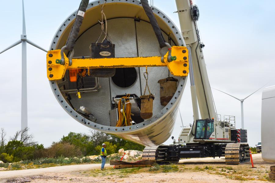 A TCC-2500 telescopic crawler crane was brought on site as an assist crane for building and constructing 262 ft. (80 m) wind turbines with rotors (hub plus blades) weighing up to 146,000 lbs. (66,224 kg) in difficult ground conditions.