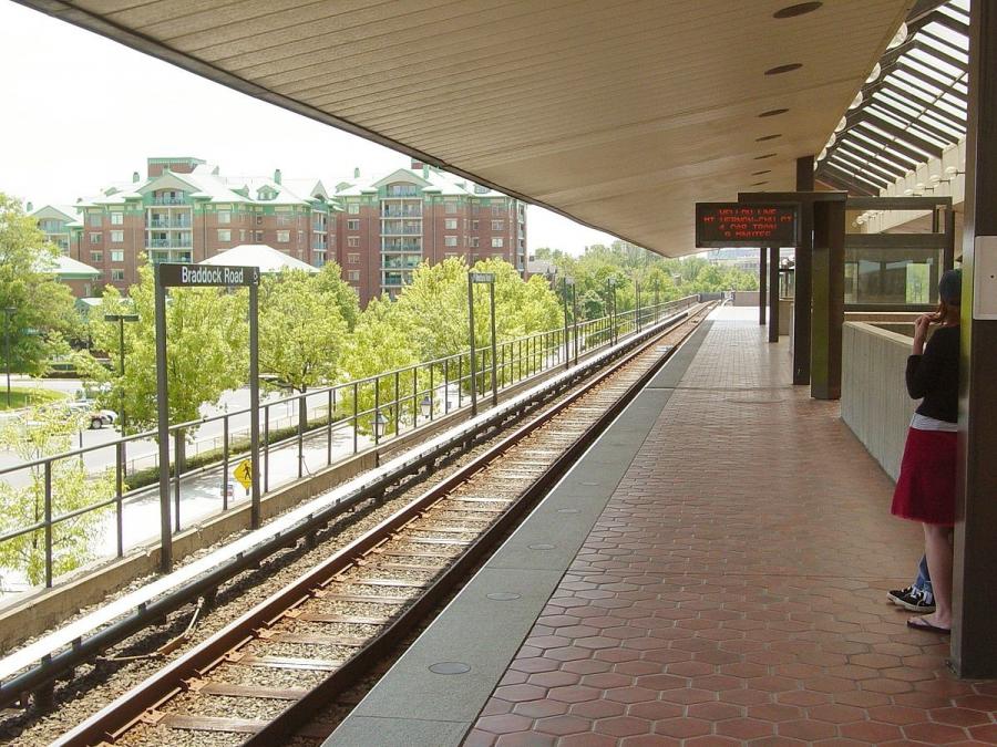 Metro plans to demolish and rebuild the Braddock Road station in summer 2019.
