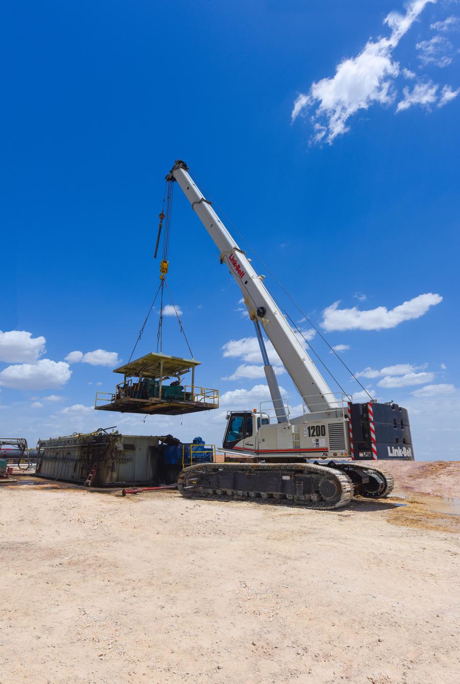 The TCC-1200 offers an impressive capacity chart at radius that rivals even lattice crawler cranes with a similar base rating, according to the manufacturer.