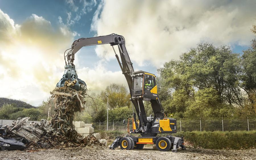 Designed to keep productivity and uptime high, the EW240E material handler is ideal for applications requiring optimum reach and visibility.
