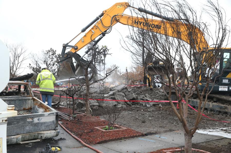 More than 11,000 property owners have signed up with CalRecycle’s California Debris Removal Program, which charges no out of pocket costs. Property owners also have the option of hiring private contractors. 
(Governor’s Office of Emergency Services photo)