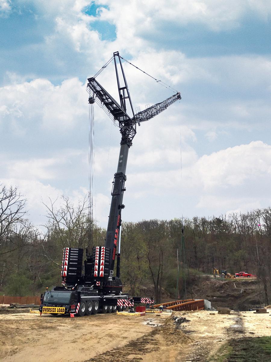 H.M. Miller Construction of Akron contracted with ALL Crane to provide lift services for placing an aerial utility bridge to hold a storm sewer pipeline over the Little Cuyahoga River.