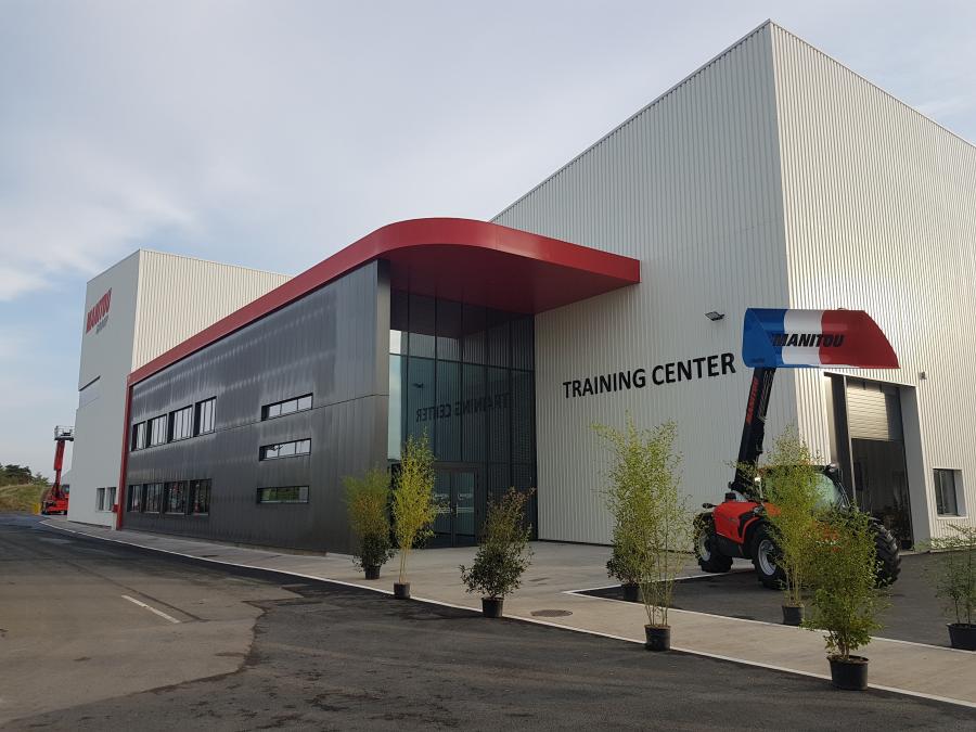 The Manitou Group's training center was created specifically to train technicians to maintain, service and repair Manitou Group products. This site, which spans 17,000 sq. ft., offers four 2,152 to 3,229 sq. ft.-sized workshops.