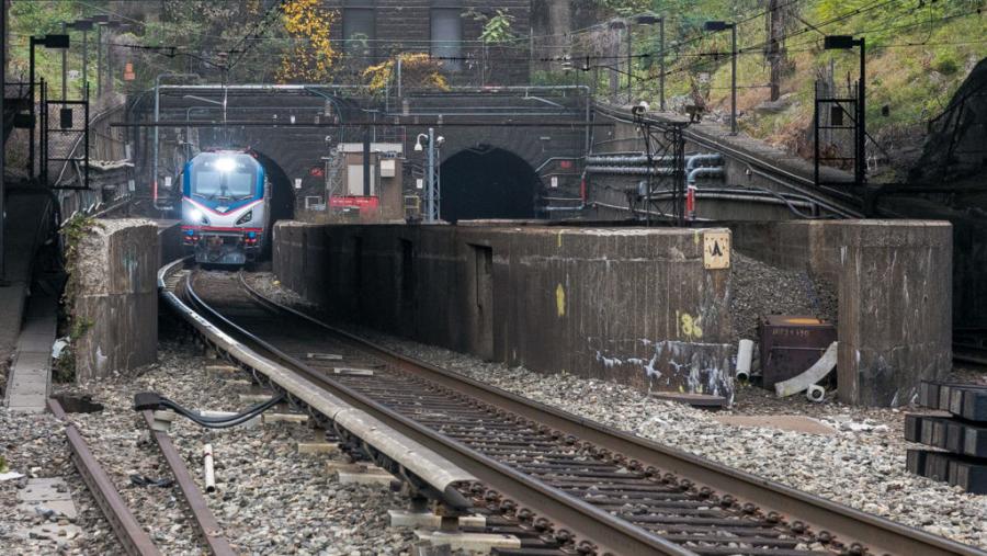 The high level of traffic in the existing North River Tunnel — approximately 450 trains per weekday — means that without this project, taking one of the North River Tunnel tubes out of service for necessary repairs would severely reduce rail service because the remaining tube would have to accommodate two-way traffic.