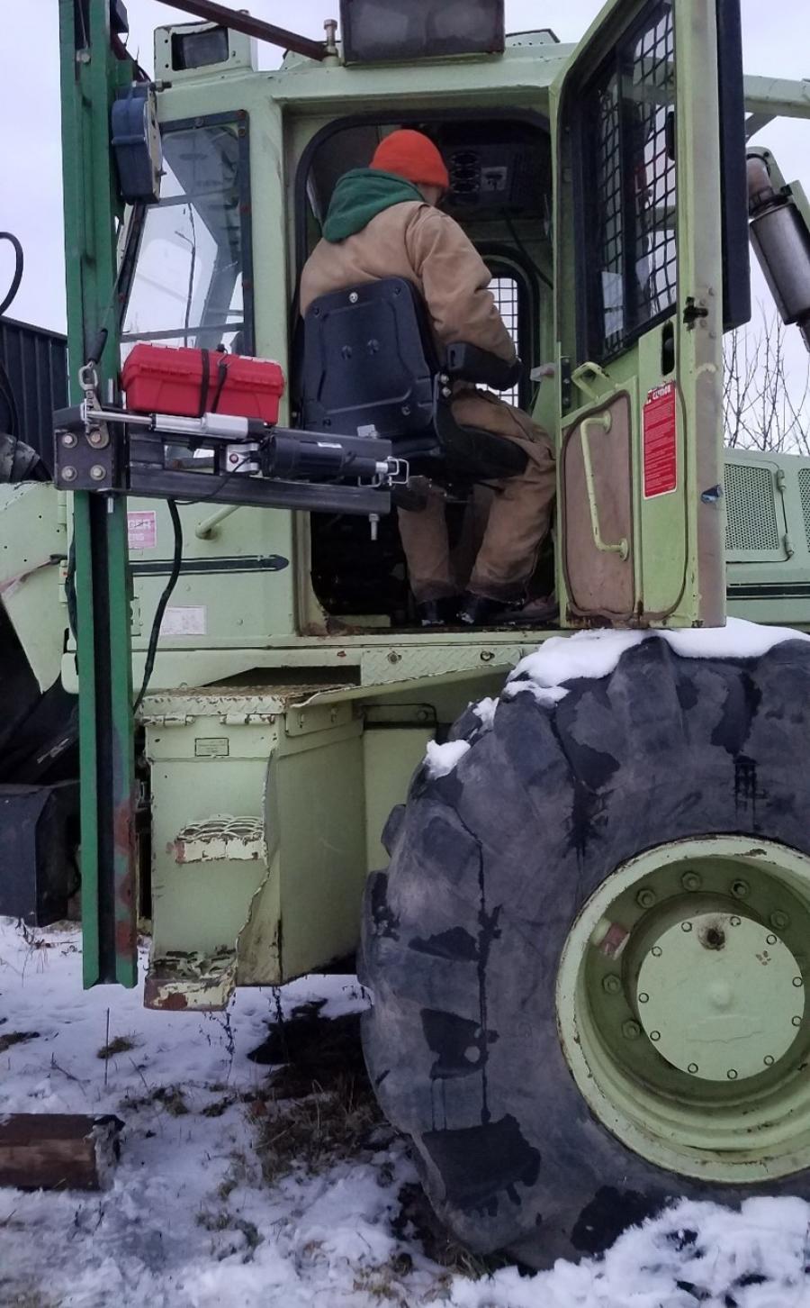 According to a statistic listed on Michigan AgrAbility’s official website, more than 1,900 Michigan agricultural workers need adaptive services (services intended to help people with disabilities successfully do their jobs) every year. In 2016, Duane Berg was among these workers.