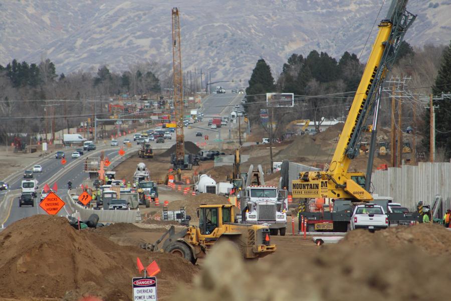 Oak Hills Constructors, the joint-venture of Granite Construction and Ralph L. Wadsworth, are making progress on the Utah Department of Transportation’s U.S. 89: Farmington to I-84 Project.