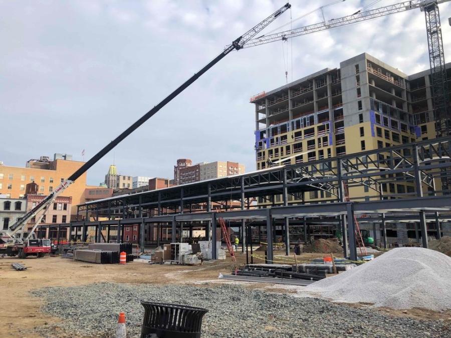 In just more than six weeks, the trusses were swung into place using a 100-ton Link-Belt HTC 86100 truck crane. Some 300 tons of structural steel were now in place.