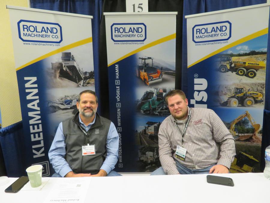 Kelly Graves (L) of Wirtgen/Kleemann and Cole Barringer of Roland Machinery Co. are enjoying speaking to IAAP Convention attendees.
