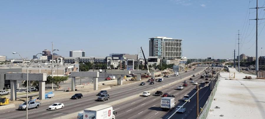 General contractor Balfour Beatty completed an $83 million improvement project on I-35E between I-30 and Oak Lawn Avenue with an official ribbon-cutting ceremony.