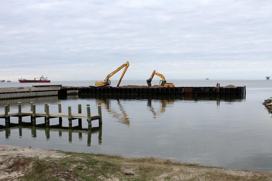 When completed, the Fort Morgan Pier will be L-shaped with a concrete platform 8 feet off the water. (David Rainer photo)