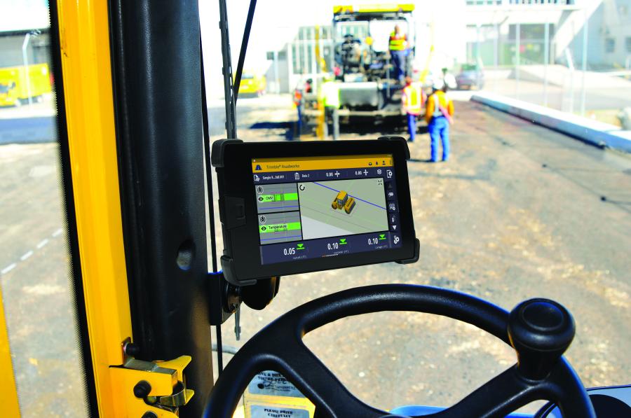 Roadworks helps contractors save on fuel costs and reduce both machine wear and tear and operator hours. In addition, asphalt temperature mapping provides color-coded data to allow operators to compact at the correct temperature, reducing material waste and rework.
