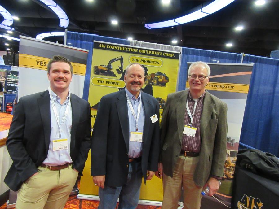 (L-R): AIS Construction Equipment’s Pat Lewis and Pat Pytlowany caught up with Dan Eriksson of Hoffman Bros.
