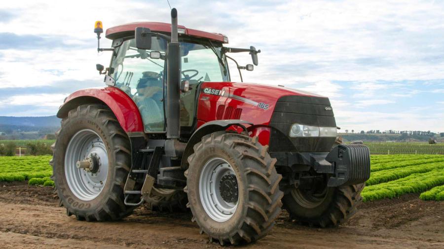 The new Maxxum and Puma series tractor comfort updates were designed with operators in mind. The updates include a host of convenient features that — taken together — lead to increased productivity out in the field.