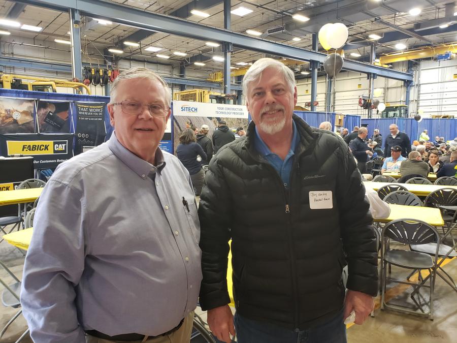 Jim Kline (L) of Gateway Truck and Refrigeration met up with Jay Emling of Raebel Ranch. 
