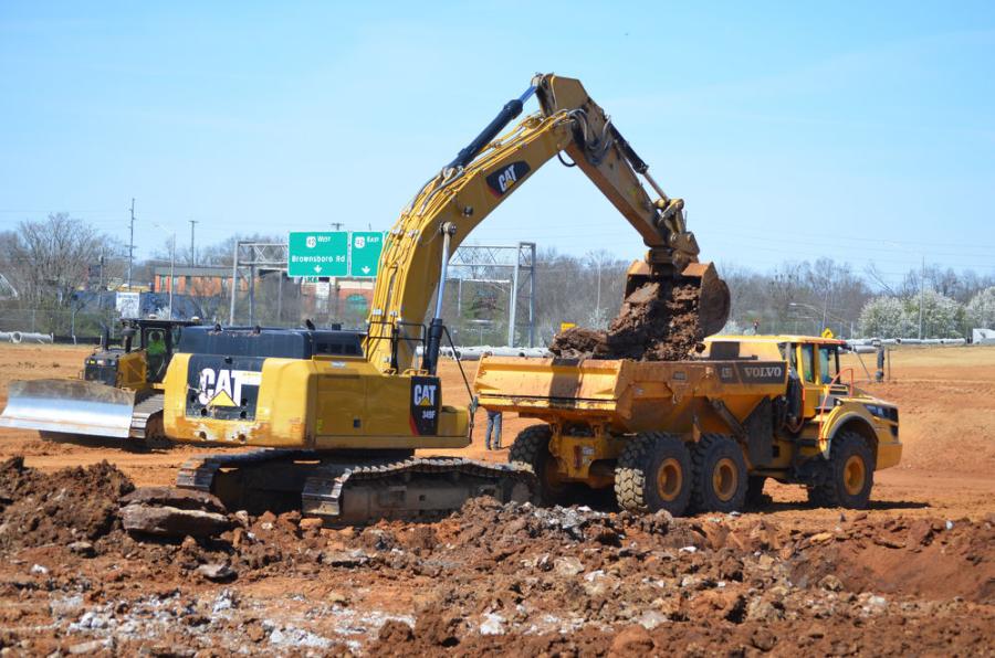 The $840 million project includes a new medical center, a central utility plant, roadways, sidewalks and other site improvements. It replaces the aging Robley Rex VA Medical Center on Zorn Avenue.
(Michael Maddox, USACE Louisville District photo)