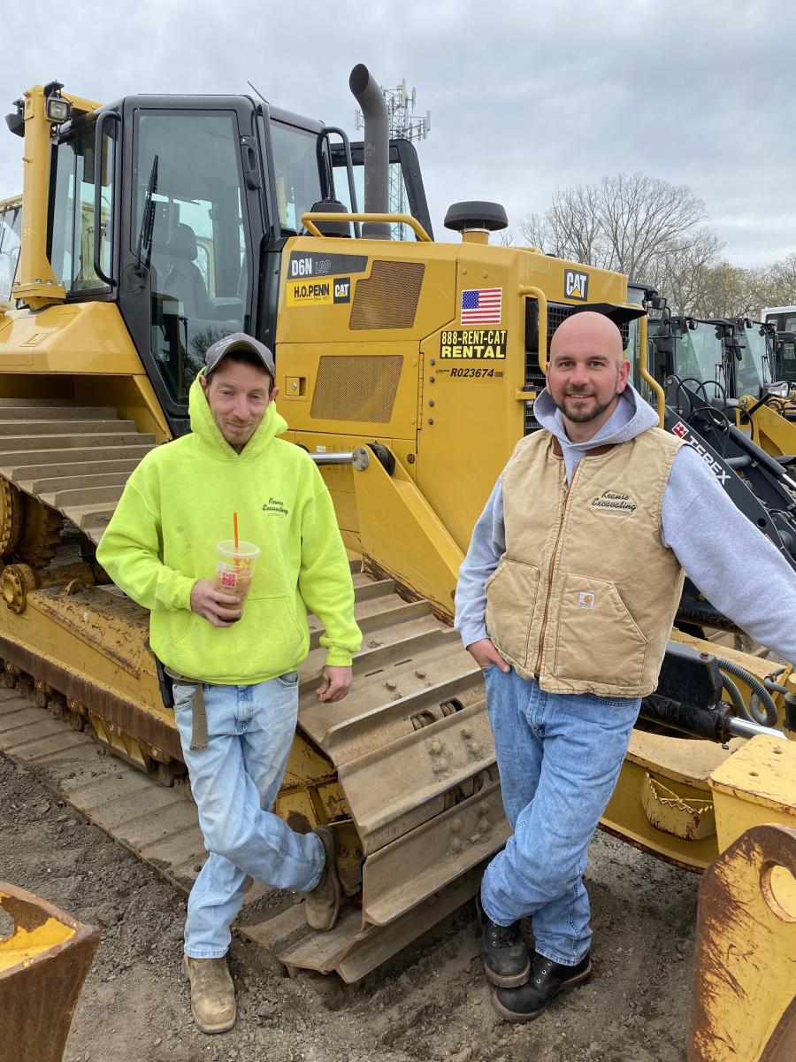 This Cat D6N was one of the sale highlights and Tyler Matthew (L) and Alex Crouse, both of Crouse Excavation in Tyler, Conn., stopped to take a look at it.
(CEG photo)